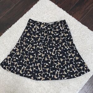 Silk Print Skirt by White House Black Market w/Side Zip Closure, sz 4